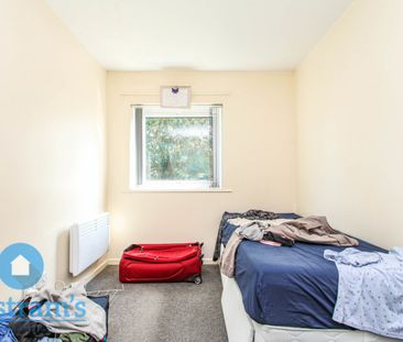 2 bed Apartment for Rent - Photo 5