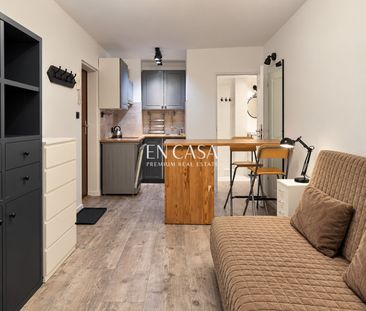 23 m² ciszy w środku Pragi | metro, ochrona, 2 schowki - Фото 3