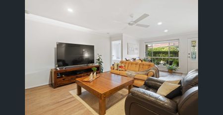 Recently Renovated Unit in Prime Location - Photo 2