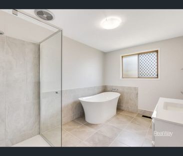 9 Stumm Street, Kearneys Spring, Qld 4350 - Photo 1