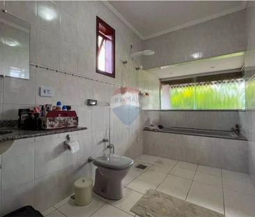 Casa para locação, com 3 suítes, com área útil de 293 m² - Condomín... - Foto 5