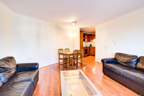 Connaught Mews, Jesmond, Newcastle upon Tyne, Tyne & Wear NE2 2BP - Photo 1