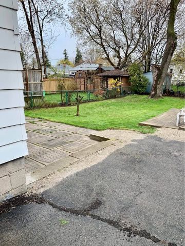 For Lease - 74 Vanbrugh Avenue, Toronto, Ontario - Photo 3