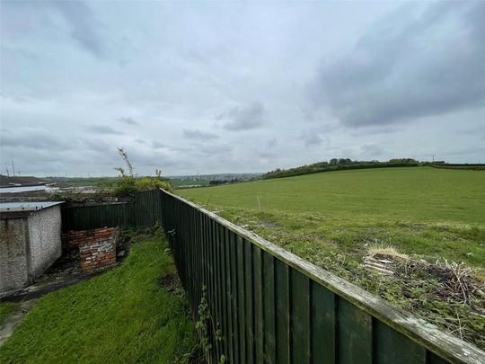 2 bedroom bungalow to rent - Photo 1