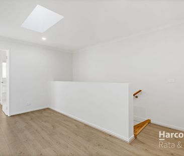 Comfort, Space & Convenience in the Heart of Wollert - Photo 1