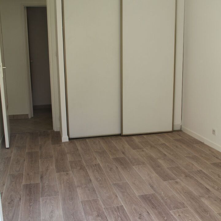 CENTRE VILLE DE BEAUVAIS : T3 AVEC JARDINET, - Photo 1