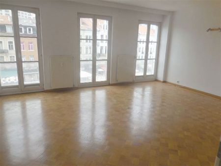 Place Jourdan, 1040 ETTERBEEK - Photo 4