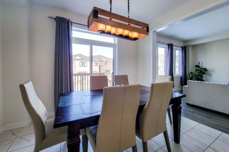 For Lease - 33 Wintergreen Crescent, Haldimand, Ontario - Photo 2