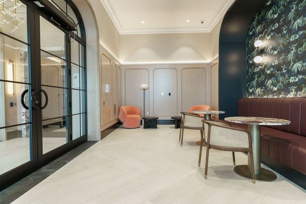 For Lease - 10 Inn on the Park N/A Unit# 1101, Toronto, Ontario - Photo 1