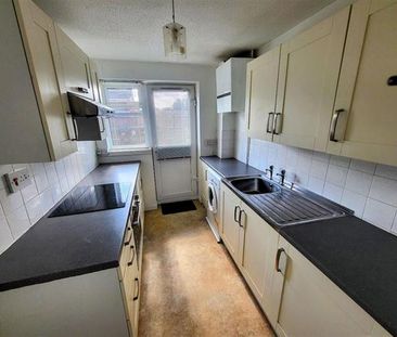 Holland Way, Newport Pagnell - Photo 2