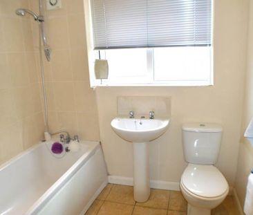 2 bedroom apartment to rent - Photo 6