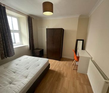 3 bedroom house to rent - Photo 3