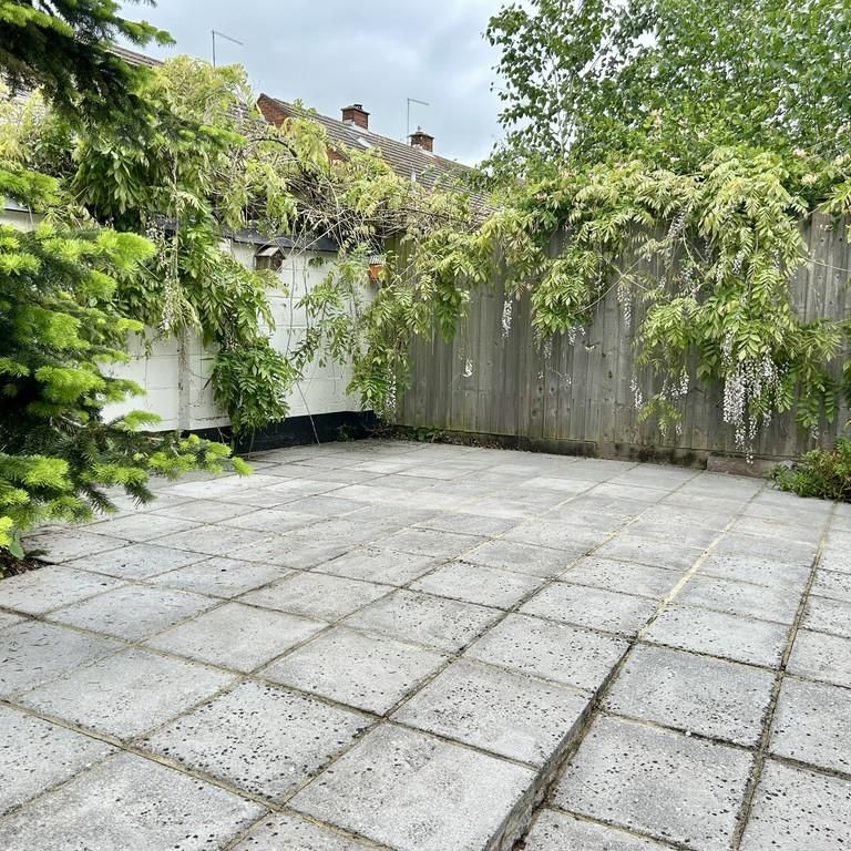 3 bedroom detached house to rent - Photo 1