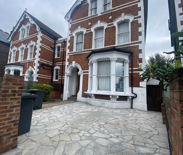 Room in a Shared House, Stapleton Hall Road, N4 - Photo 2