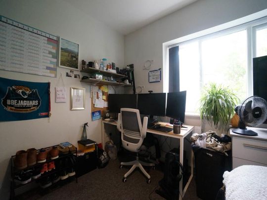 7D Apartment 7 Deiniol Road - Photo 1