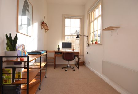 Belvedere, Bath, Somerset, BA1 - Photo 5