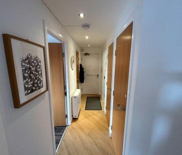 2 bedroom flat to rent - Photo 6