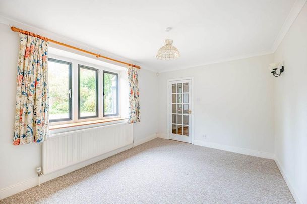 4 bedroom house to rent - Photo 1