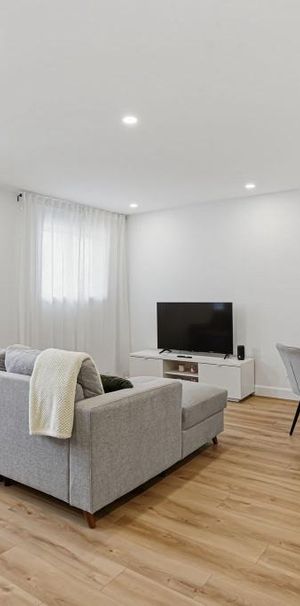 Superbe 4 1/2 rénové, 5 électroménagers inclus, Vieux-Longueuil - Photo 1