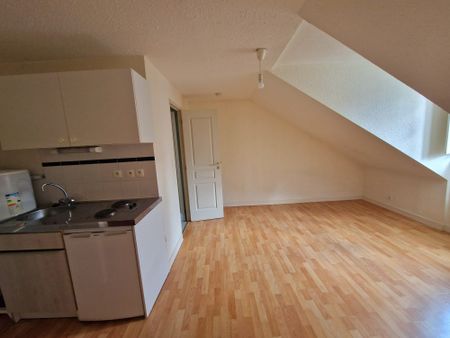 Location Appartement 2 pièces 24m² TOURS 37000 - Photo 2