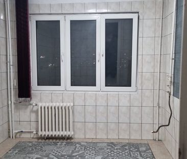Pantelimon, Liceul Lucian Blaga, - Photo 6