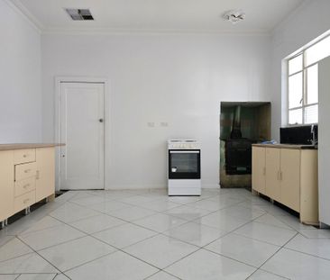 3 Bedroom - South Location - Photo 6