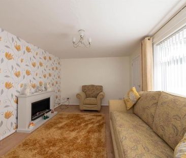 4 Mount Eden, Ballynahinch, BT24 8DL - Photo 2