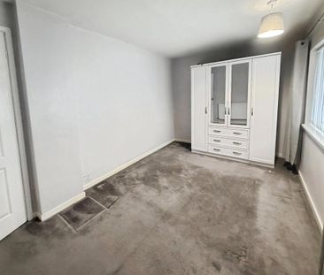 2 bedroom semi-detached house to rent - Photo 2
