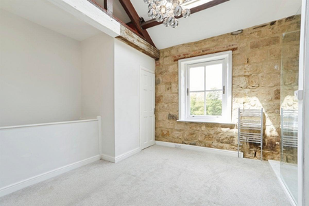 Parkside, Leeds, Horsforth - Photo 2