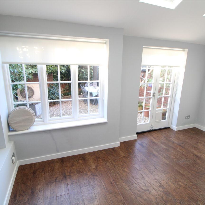 Guithavon Street, Witham - Photo 1