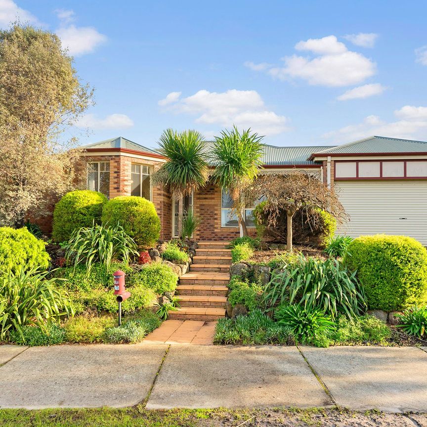 40 Jacaranda Crescent, Mornington. - Photo 1