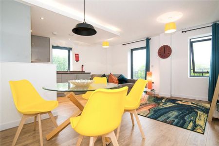 1 bedroom flat to rent - Photo 5