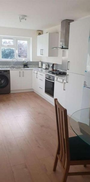 Walford Road, Uxbridge, UB8 - Photo 2