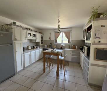 Location Maison 4 pièces 121m² BRAX 47310 - Photo 2