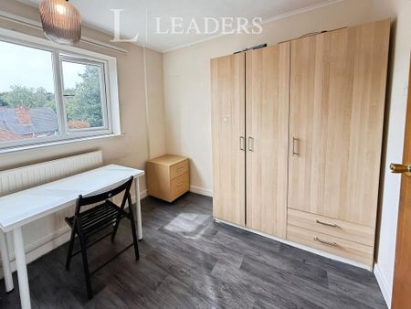 4 bedroom house to rent - Photo 4