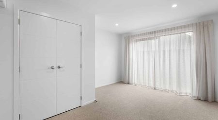 Modern 2 bedroom townhouse! - Photo 5