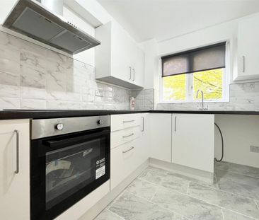 1 Bedroom Apartment To Let - Photo 3