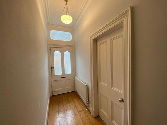 4 bedroom semi-detached house to rent - Photo 1