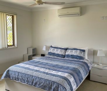 NEAT TOWNHOUSE WITH POOL IN COMPLEX - Photo 4