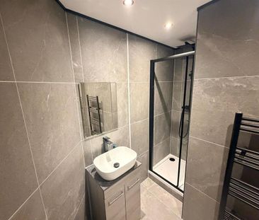 1 bedroom property to rent - Photo 2