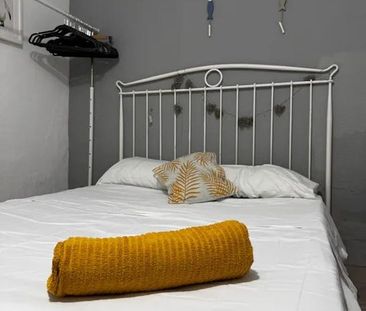 Calle Martínez Maldonado, Málaga, Andalusia 29010 - Photo 2