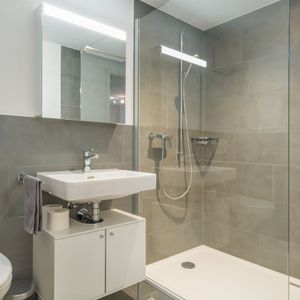 1.5 Zimmer, 30 m², 2. Stock - Foto 2