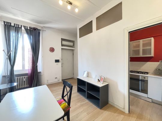 Bilocale in Viale Sarca, Milano - Photo 1