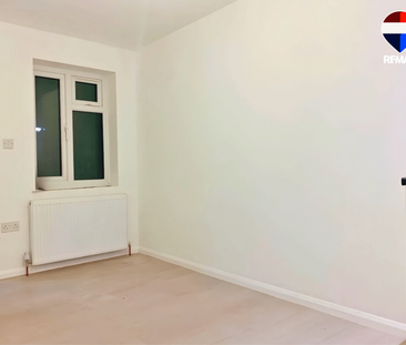 Studio to rent - Photo 6