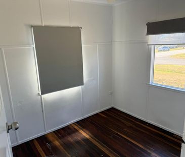 20 Duncraigen St, Norville, Qld 4670 - Photo 1