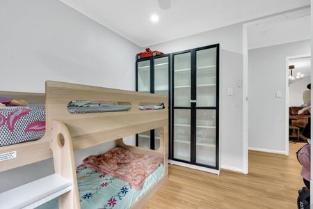 15 Walnut Avenue, Parafield Gardens SA 5107 - House For Rent - $650 | Domain - Photo 4