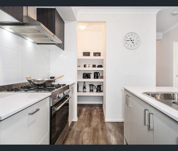 Modern Comfort Home! - Photo 5