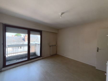 Location Appartement 3 pièces 66m² LIMOGES 87000 - Photo 3