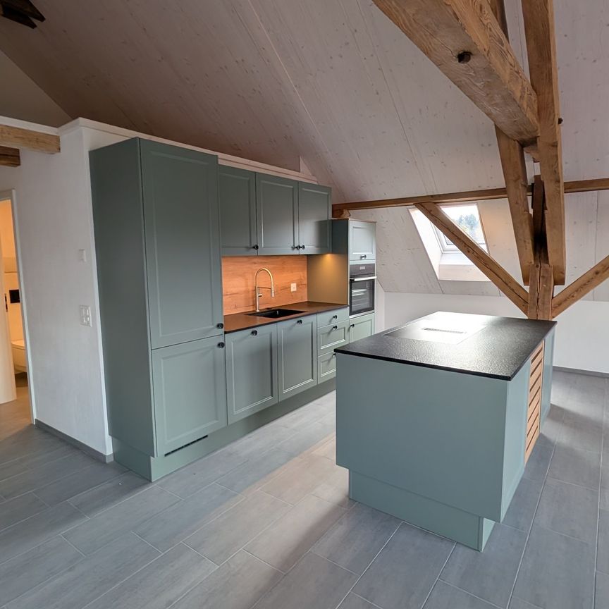 2.5 Zimmer, 138 m², 1. Stock - Photo 1