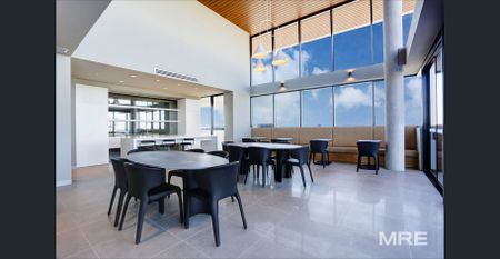 Light and bright meets convenience - Photo 3